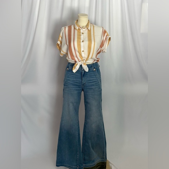 Altar'd State Cream Tan Short Sleeve Button Down Polo (846) - Picture 13 of 14